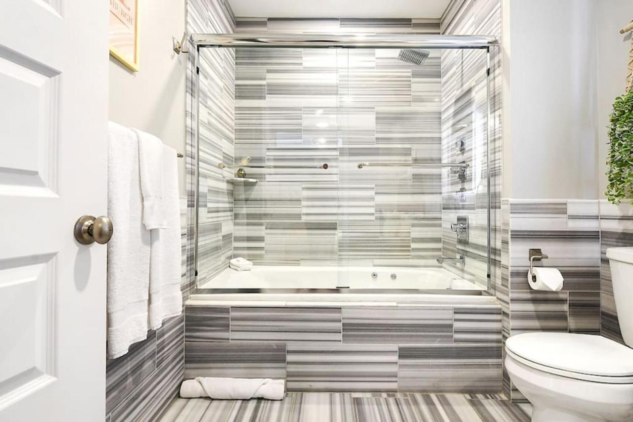 Hostwise Stays - The Washington At Chatham - Free Parking, Private Gym, More! Pittsburgh Exteriör bild
