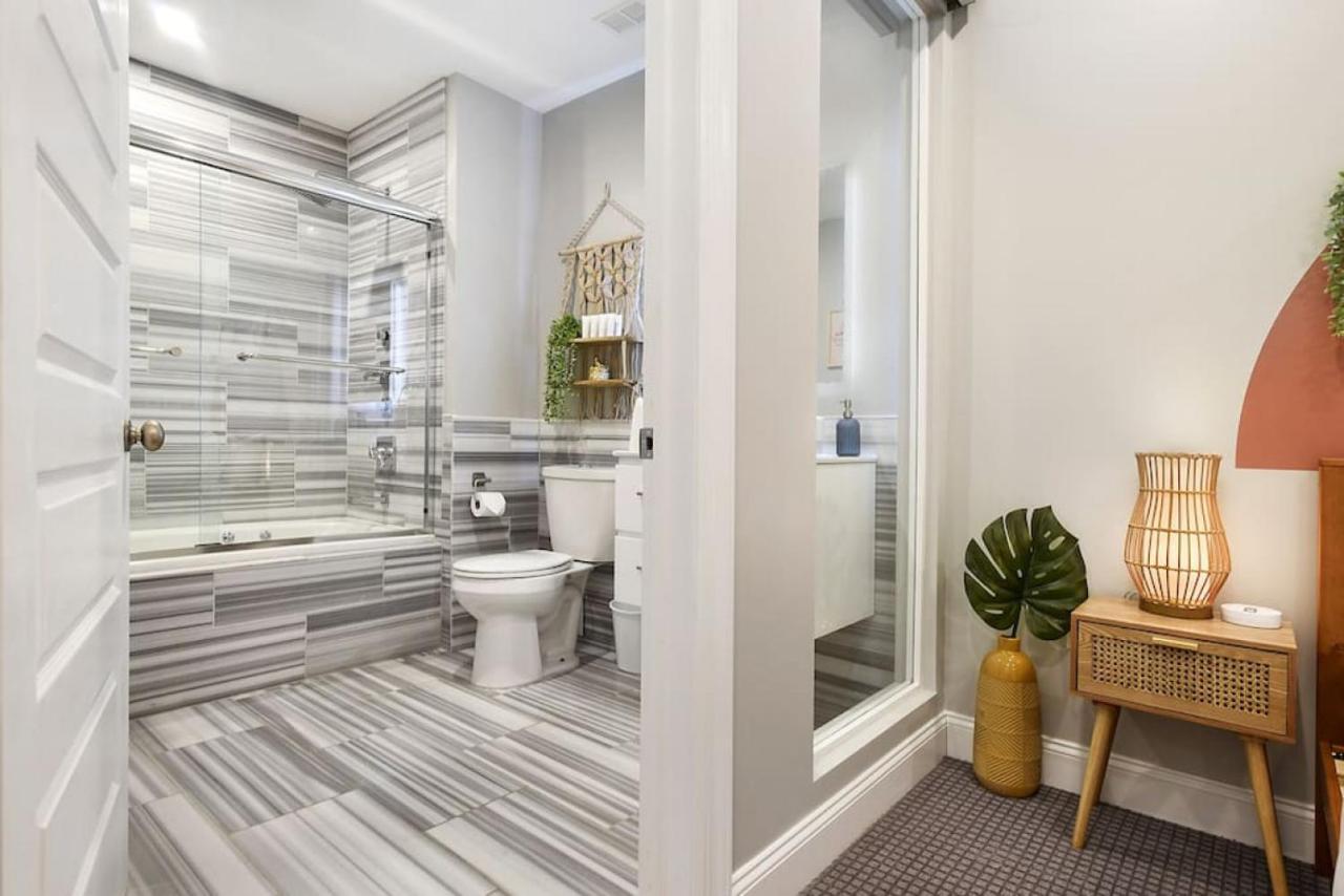 Hostwise Stays - The Washington At Chatham - Free Parking, Private Gym, More! Pittsburgh Exteriör bild