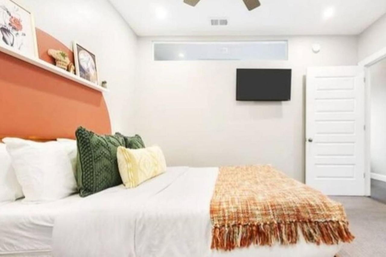 Hostwise Stays - The Washington At Chatham - Free Parking, Private Gym, More! Pittsburgh Exteriör bild